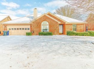 210 Heather Ct, Florence, AL 35630