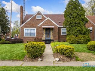 903 Independence Rd, Toledo, OH 43607