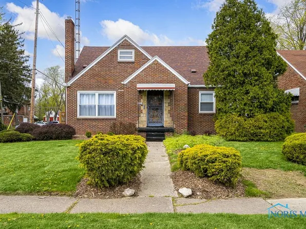 903 Independence Rd, Toledo, OH 43607