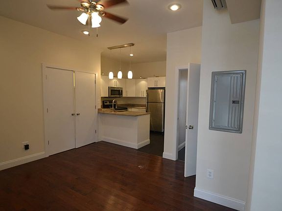 #3F: 1BR for $1895