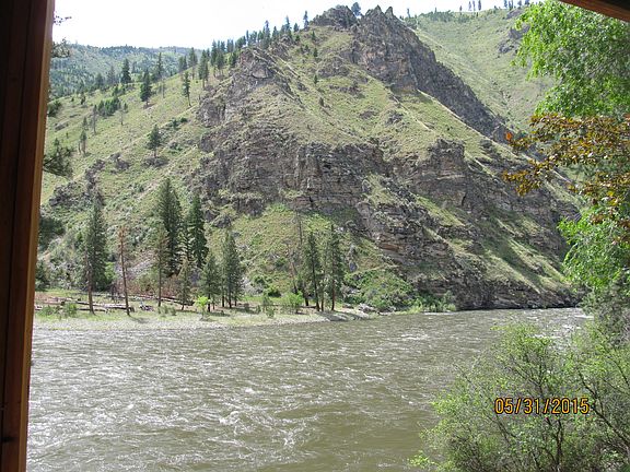 2nd image of 60 Chinook Dr