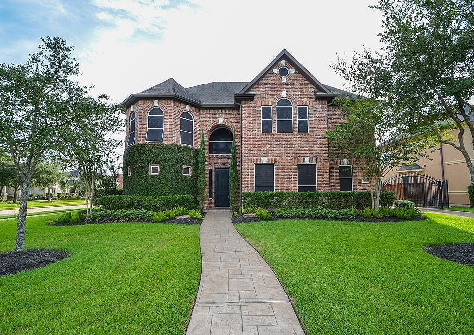 1st image of 2226 Long Cove Ct