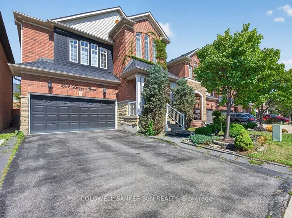 1059 Eager Rd, Milton, ON L9T 6T1