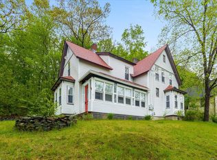 54 Farrows St, Putnam, CT 06260