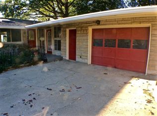 1531 Dawn Dr, Louisville, KY 40216