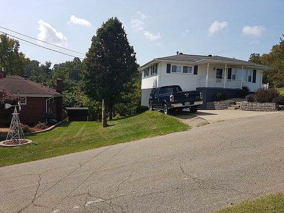 3rd image of 67605 Kirkwood Hgts Rd
