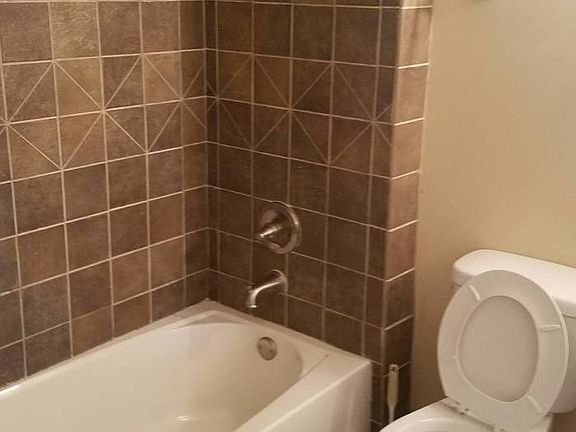 2nd image of 6674 S Lucerne Ln