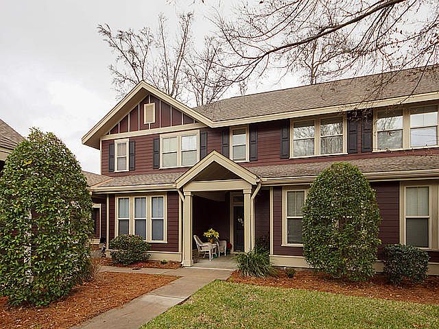 1st image of 5530 Colonial Chatsworth Cir