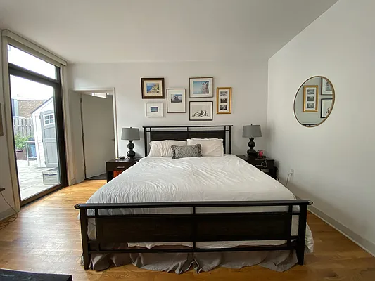 Rented by Dream Space Realty | media 7