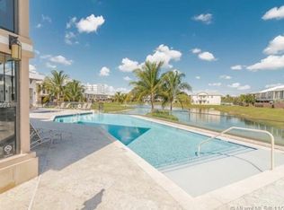 5935 NW 104th Path #5930, Medley, FL 33178