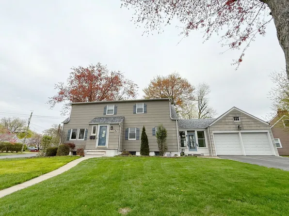 14 Lohmann Pl Unit 1, Dumont, NJ 07628