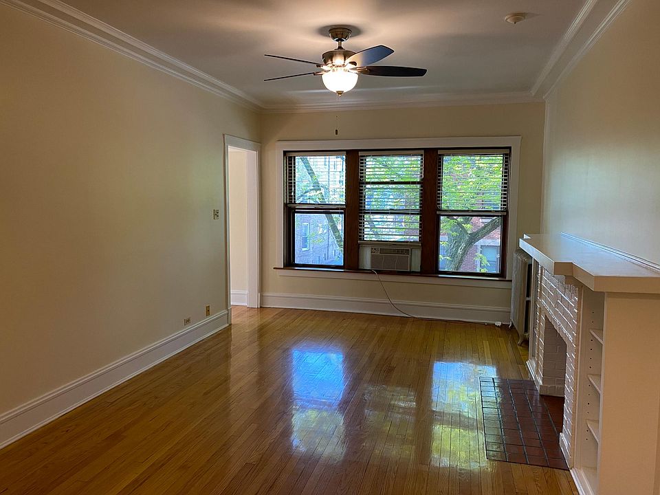 1st image of 1409 W Summerdale Ave #2