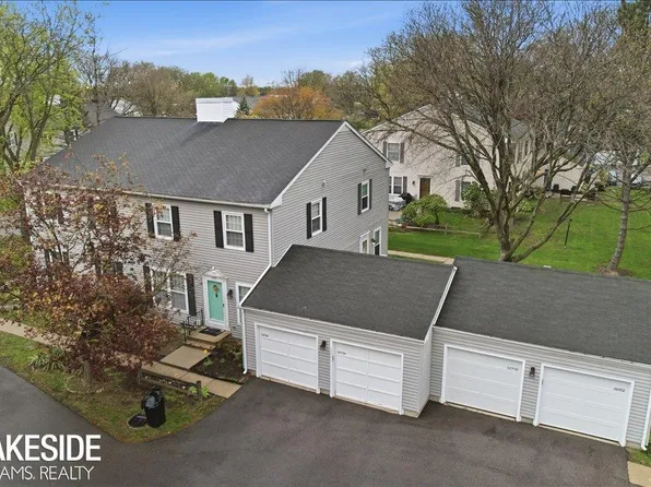 38734 Barnstable Ln, Clinton Township, MI 48038