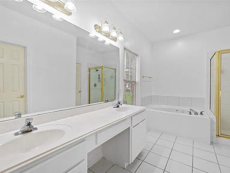 2106 Hawks Rd — Photo 15