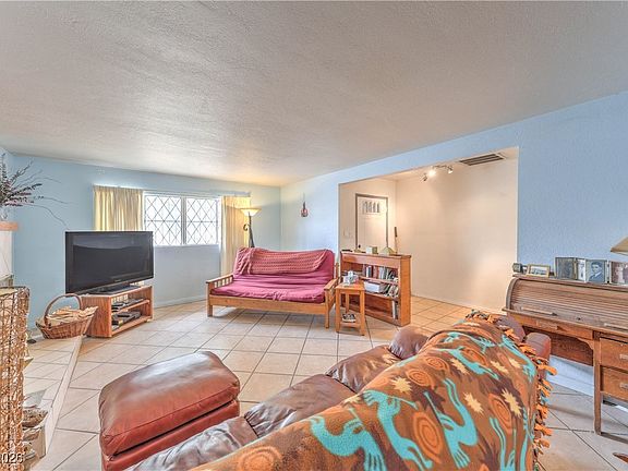 2nd image of 1316 Bonita Ave