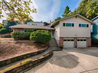 862 SW Troy St, Portland, OR 97219