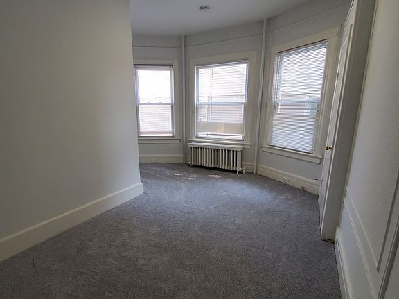 5th image of 1462 Summer St APT 1
