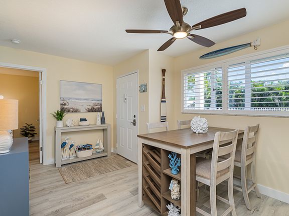 3rd image of 532 Beach Park Ln #532