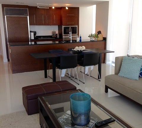 2nd image of 475 Brickell Ave #38