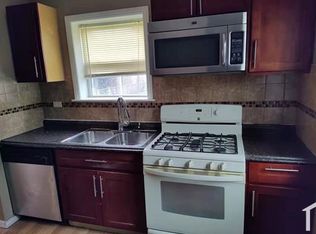 660 E 100th Pl, Chicago, IL 60628