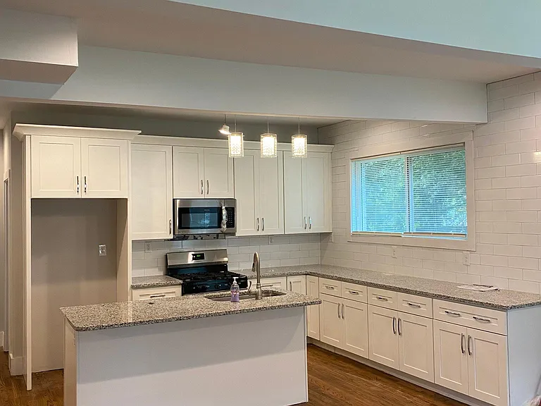 694 Cascade Ave SW #A — Photo 12