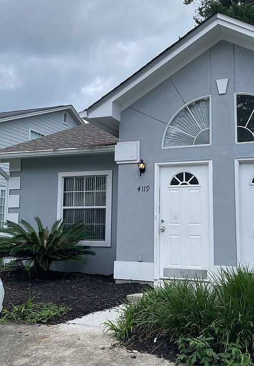1st image of 4119 Castellan Dr