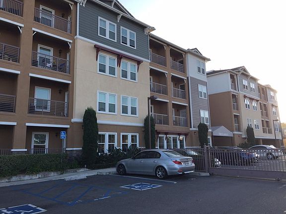 2nd image of 3550 Torrance Blvd Unit 510