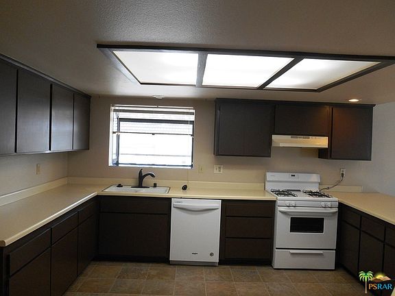 5th image of 64735 Pinehurst Cir