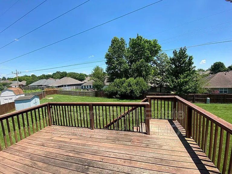 3551 E Woodside St — Photo 25