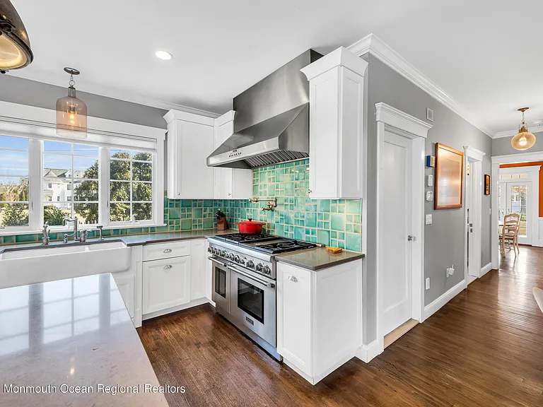 118 Madison Ave — Photo 9