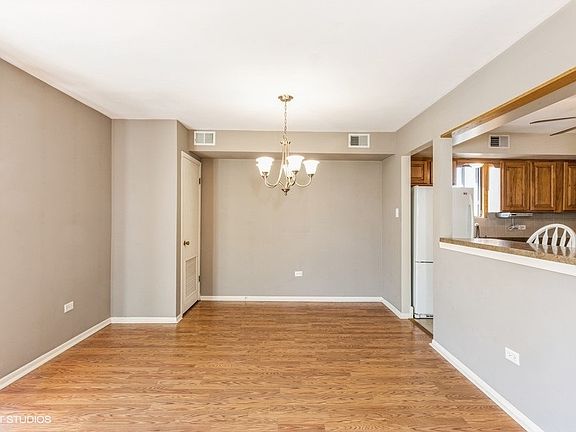 5th image of 14340 Jefferson Ave APT 3S