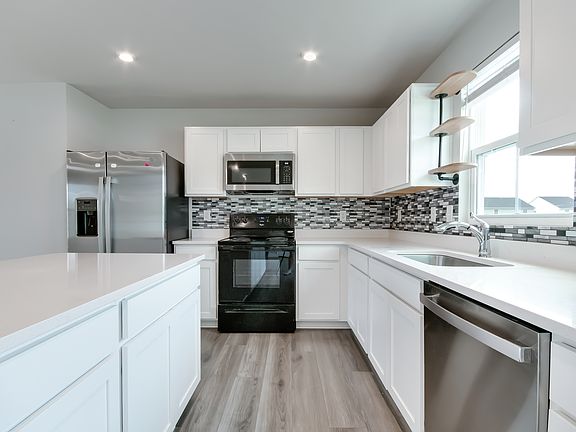 2nd image of 7203 E Rising Sun Cir S