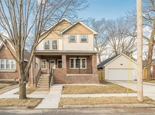 533 Central Pl, Saint Louis, MO 63122