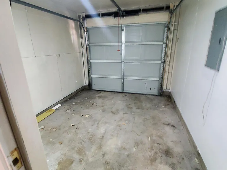 3025 Lambert Dr — Photo 14