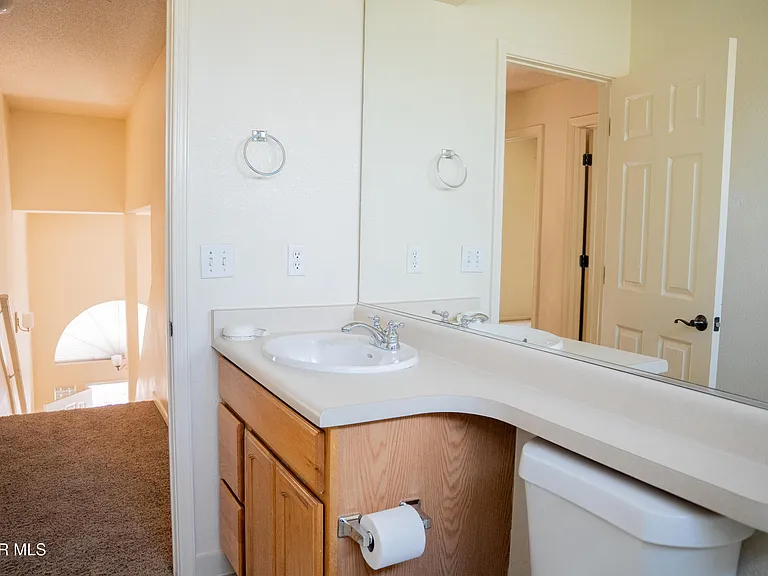 804 Bonnie Ct — Photo 33