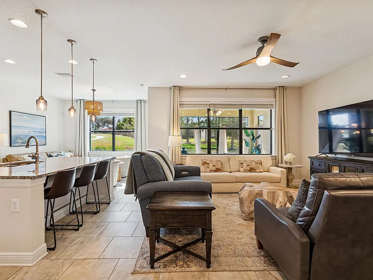 3987 Sunset Lake Dr — Photo 5