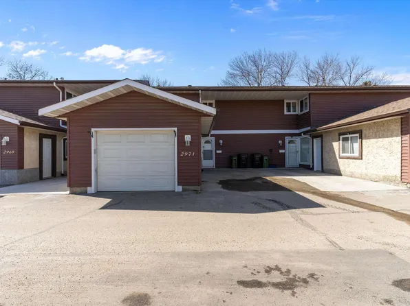 2971 130th Ave NW, Edmonton, AB T5A 3M1