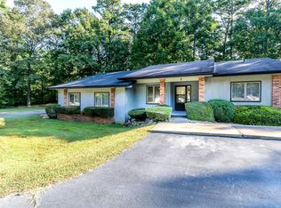 3 Cortez Ln, Hot Springs, AR 71909
