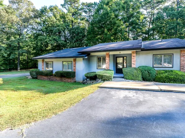 3 Cortez Ln, Hot Springs, AR 71909