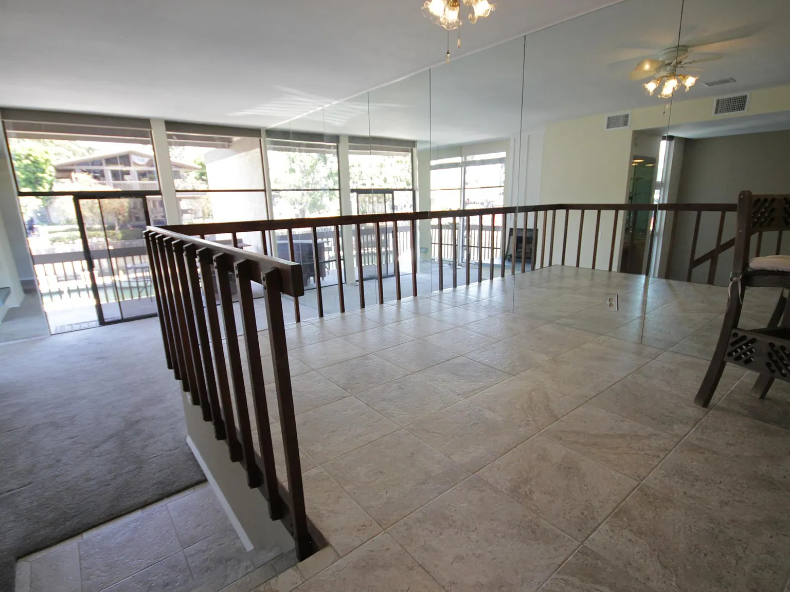 Studio, 787 sqft, $2,450 — Photo 4