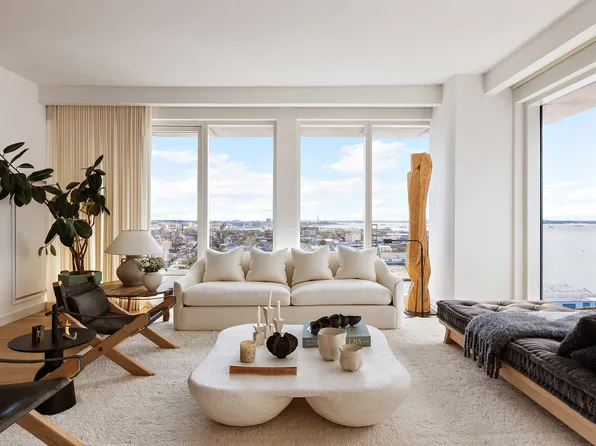 50 Bridge Park Drive image 2 of 28