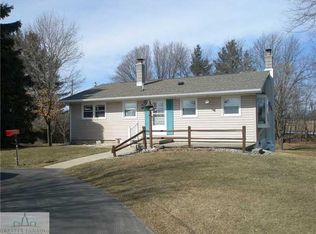 5891 Island Hwy, Charlotte, MI 48813