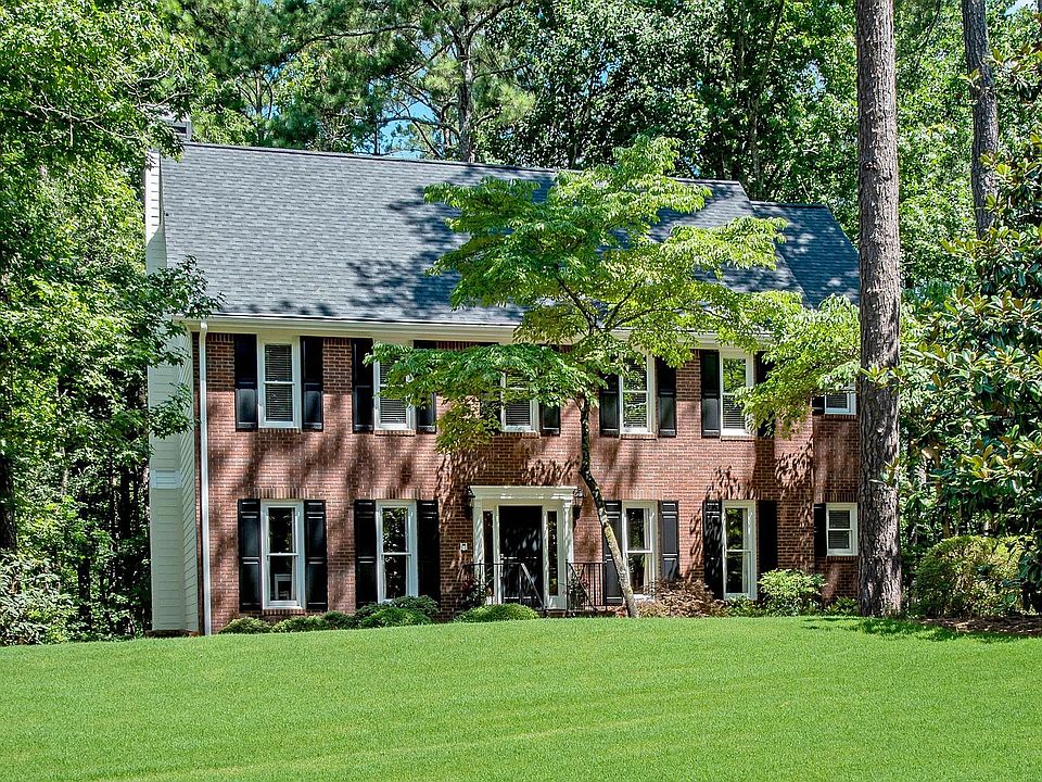 1st image of 3460 Goldenrod Dr
