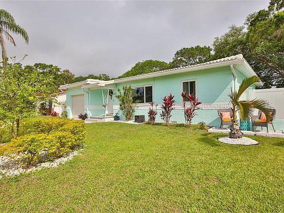 3rd image of 2319 Murilla Way S