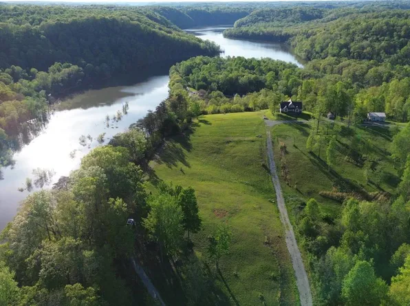 Lots 15 16 & 17 Lakeview Ests, Byrdstown, TN 38549