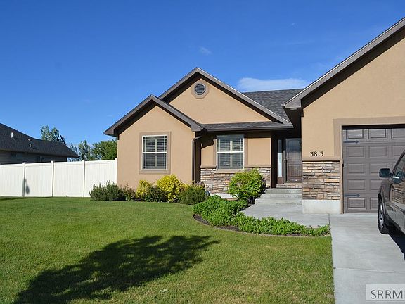 2nd image of 3813 Delaware Ave