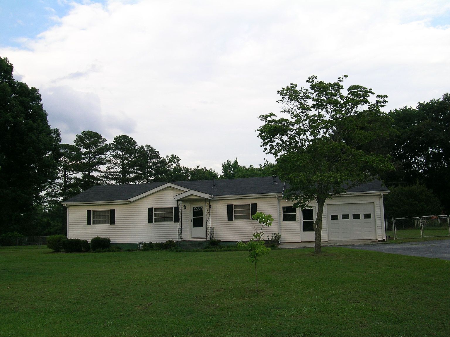 2828 Rosebud Rd, Loganville, GA 30052 Zillow