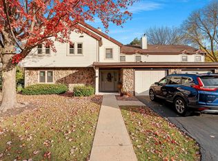 1820 Ridgeway Dr UNIT 11A, De Pere, WI 54115