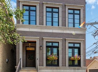 2215 N Southport Ave, Chicago, IL 60614