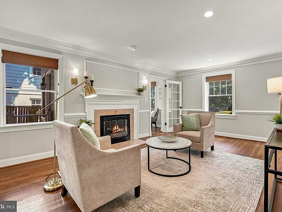 5th image of 7222 Delfield St